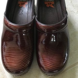 Dansko XP Professional Clogs Size 37